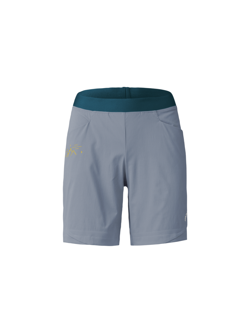 Martini Sportswear - ALPMATE Shorts Dynamic W - Shorts in moon - vista frontale - Donna