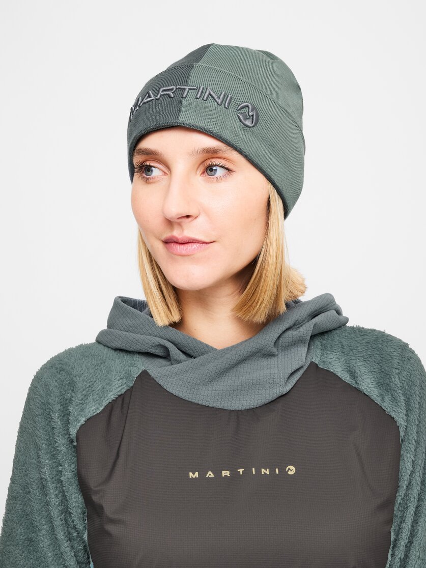 Martini Sportswear - Recharge Knitted Cap Uni - Mütze in black-granite - Vorderansicht Model - Unisex