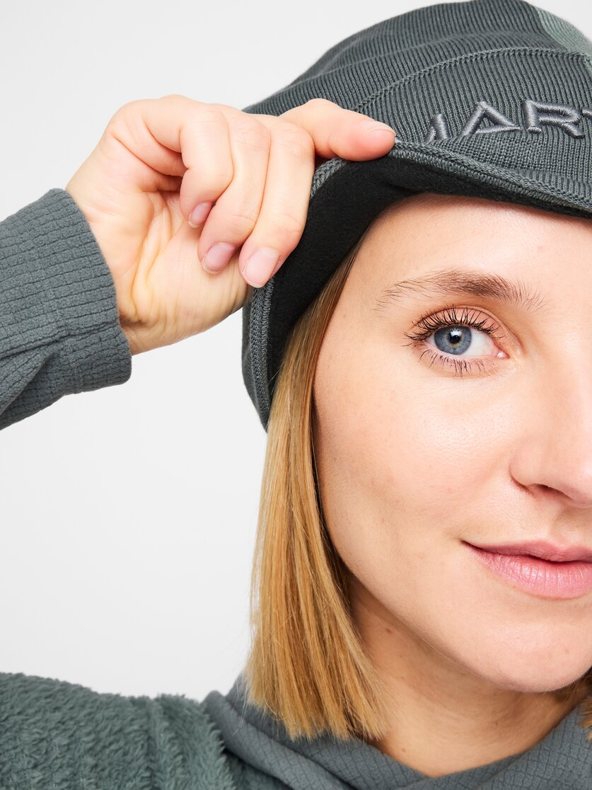 Martini Sportswear - Recharge Knitted Cap Uni - Mütze in black-granite - Detail 1 - Unisex