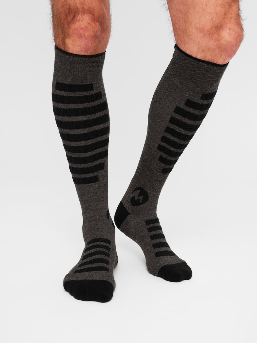 Martini Sportswear - Yalca Socks High Uni - Socken in true navy-moon - Vorderansicht Model - Unisex