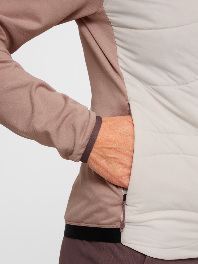 Martini Sportswear - Alpmate IN Hybrid Hooded Jacket W - Hybridjacken in black - Detail 1 - Damen