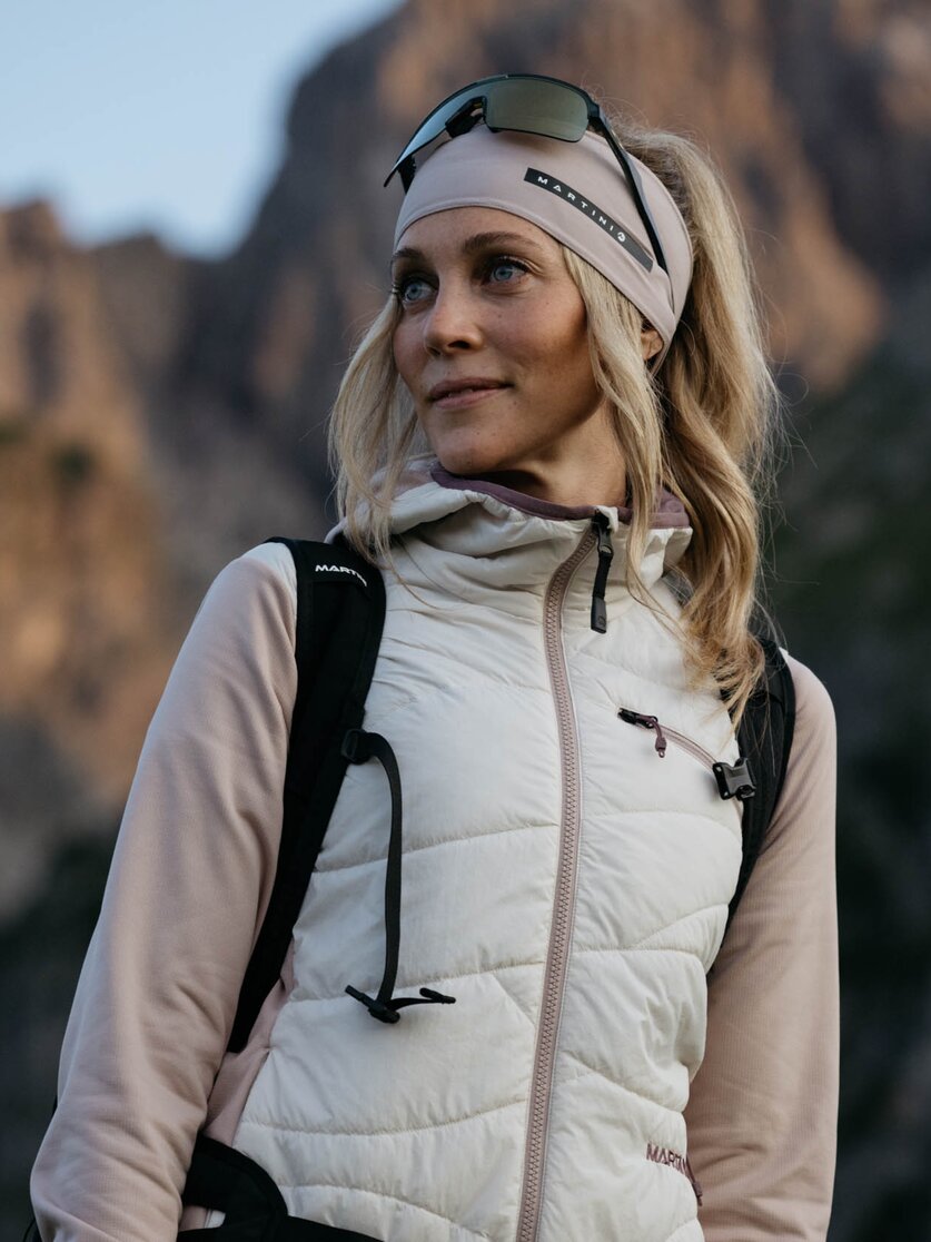 Martini Sportswear - Alpmate IN Hybrid Hooded Jacket W - Hybridjacken in black - Detail 9 - Damen