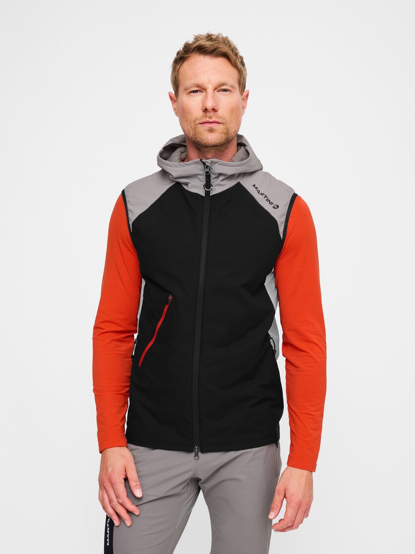 Martini Sportswear - Wildtrack Hybrid Vest Primaloft® Active M - Outdoor vests in black - front view model - Men