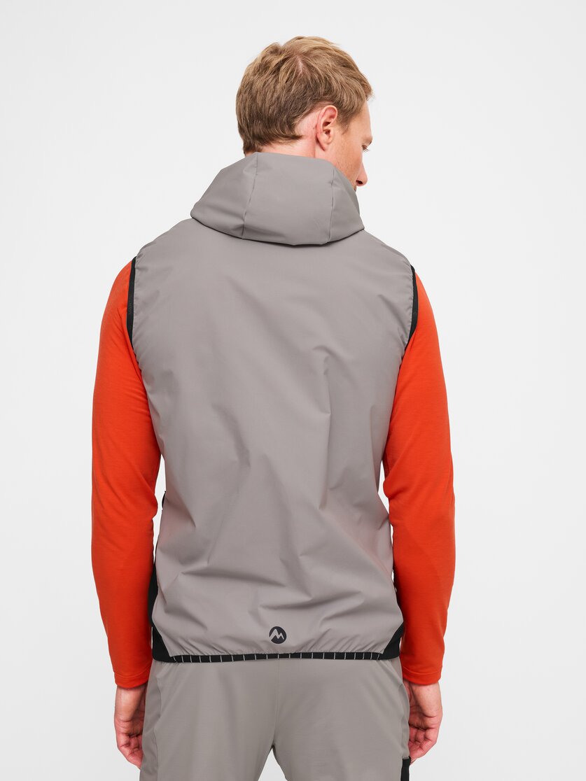 Martini Sportswear - Wildtrack Hybrid Vest Primaloft® Active M - Outdoor vests in black - rear view model - Men
