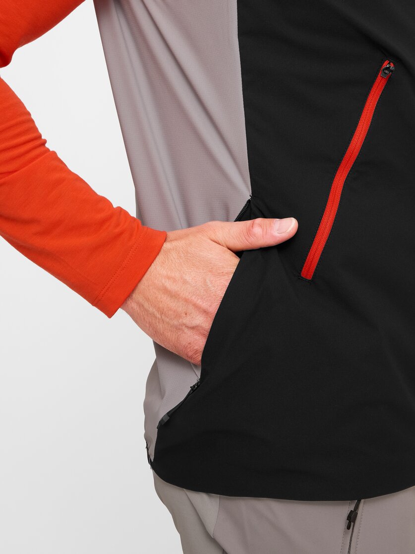 Martini Sportswear - Wildtrack Hybrid Vest Primaloft® Active M - Outdoor vests in black - Detail 2 - Men