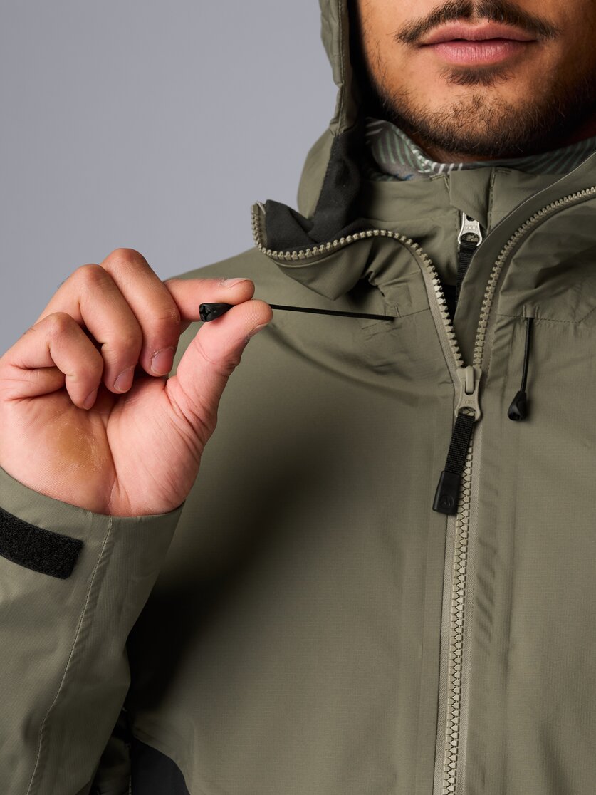 Martini Sportswear - Yalca 2.5L Jacket M - Hardshell Jacken in black - Detail 2 - Herren