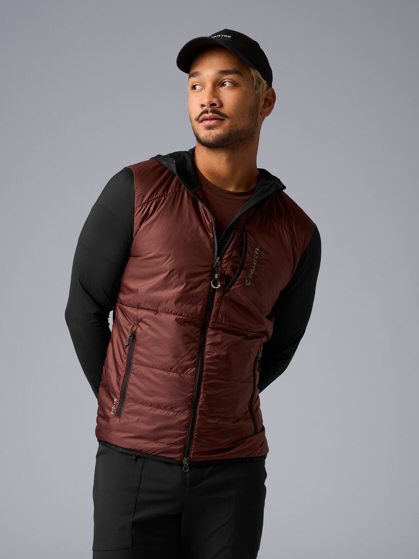 Martini Sportswear - Alpmate Hybrid Jacket Primaloft® M - Hybrid jackets in black - front view model - Men