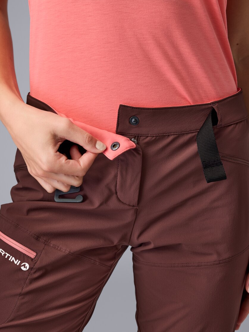 Martini Sportswear - Sunrise Pants W - Long pants in black - Detail 4 - Women