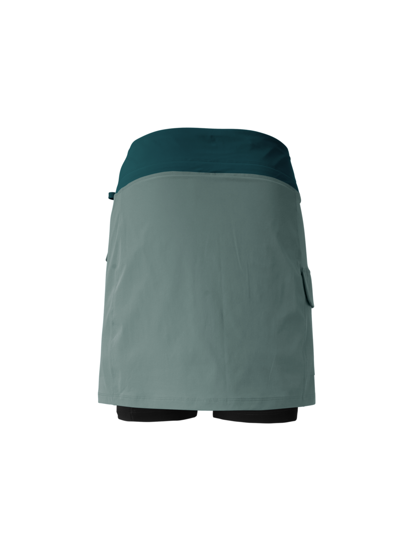 Martini Sportswear - Alpmate Sonic Skirt W - Skirts in misty blue-seaport - rear view - Women