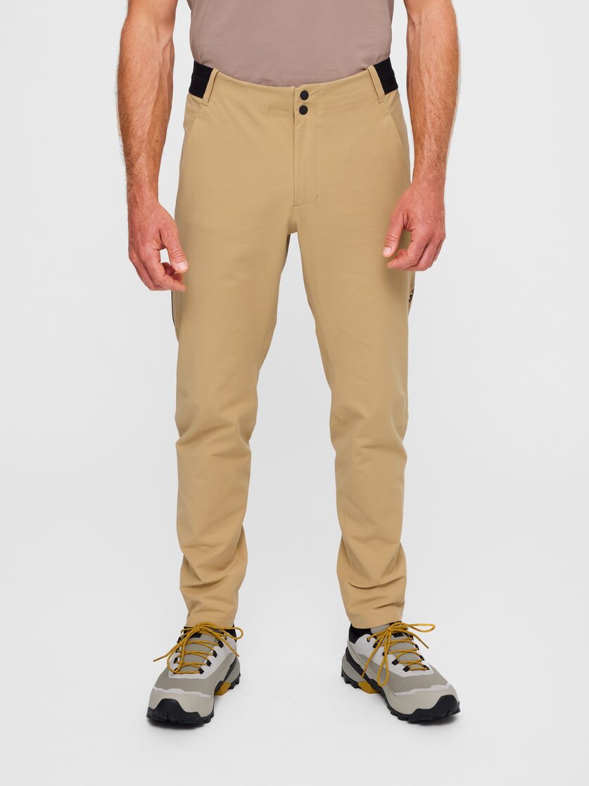 Martini Sportswear - Alpmate Evo Pants M  - Lange Hosen in black - Vorderansicht Model - Herren