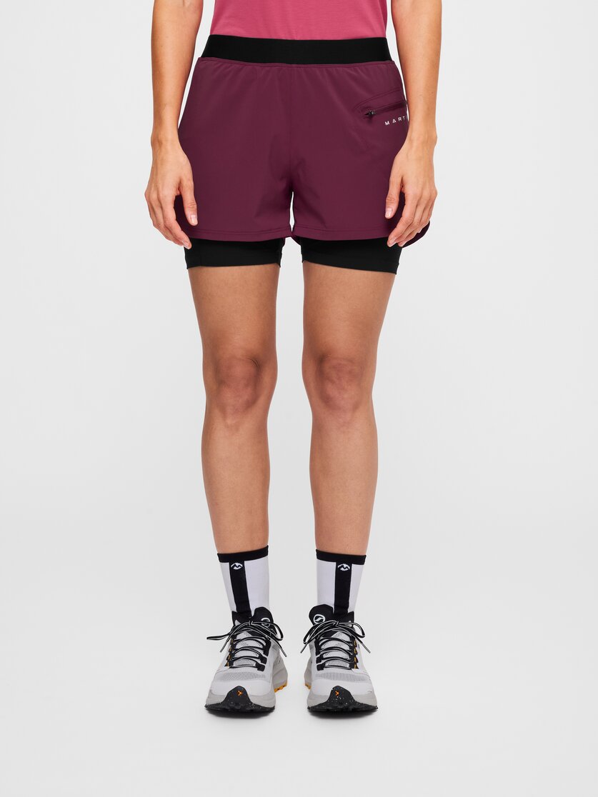 Martini Sportswear - Hillclimb Blaze 2in1 Shorts W - Kurze Hosen in black - Vorderansicht Model - Damen