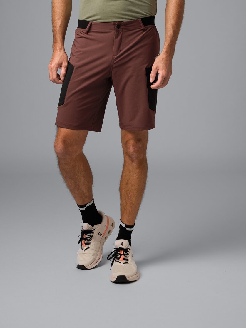 Martini Sportswear - Daybreaker Shorts M - Kurze Hosen in black - Vorderansicht Model - Herren