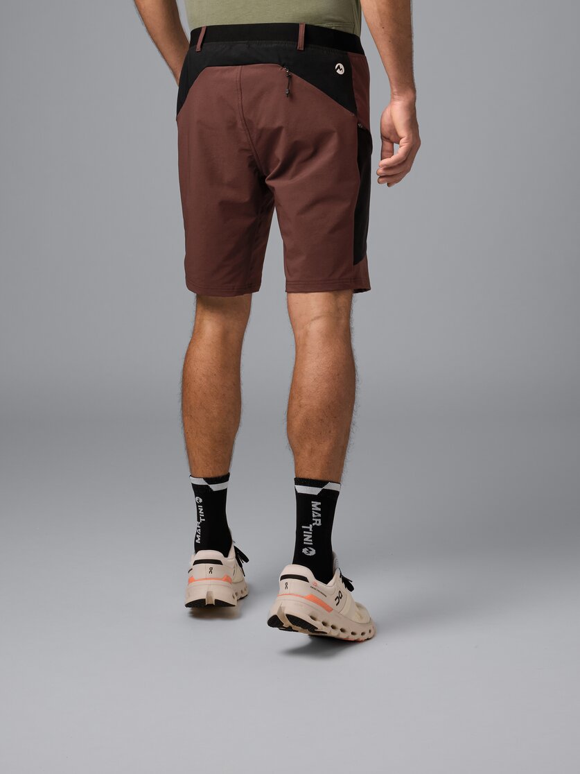 Martini Sportswear - Daybreaker Shorts M - Kurze Hosen in black - Rückansicht Model - Herren
