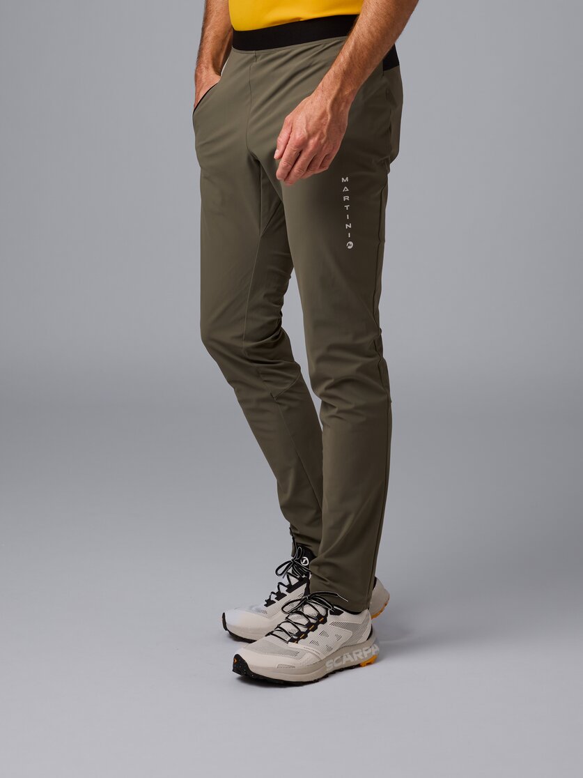 Martini Sportswear - Pacemaker Pants M - Long pants in black - front view model - Men