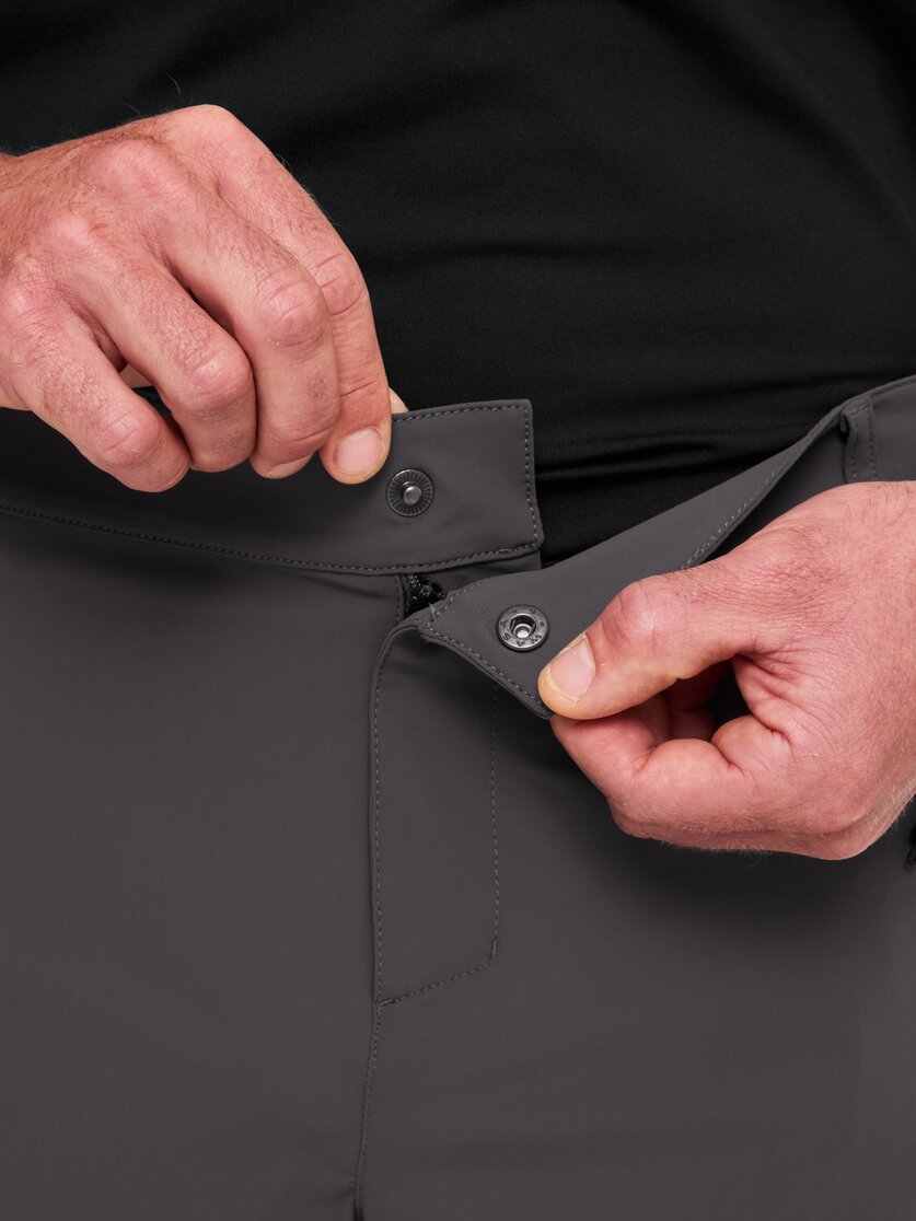 Martini Sportswear - Alpmate Hill Shorts M - Kurze Hosen in seaport-black - Detail 1 - Herren