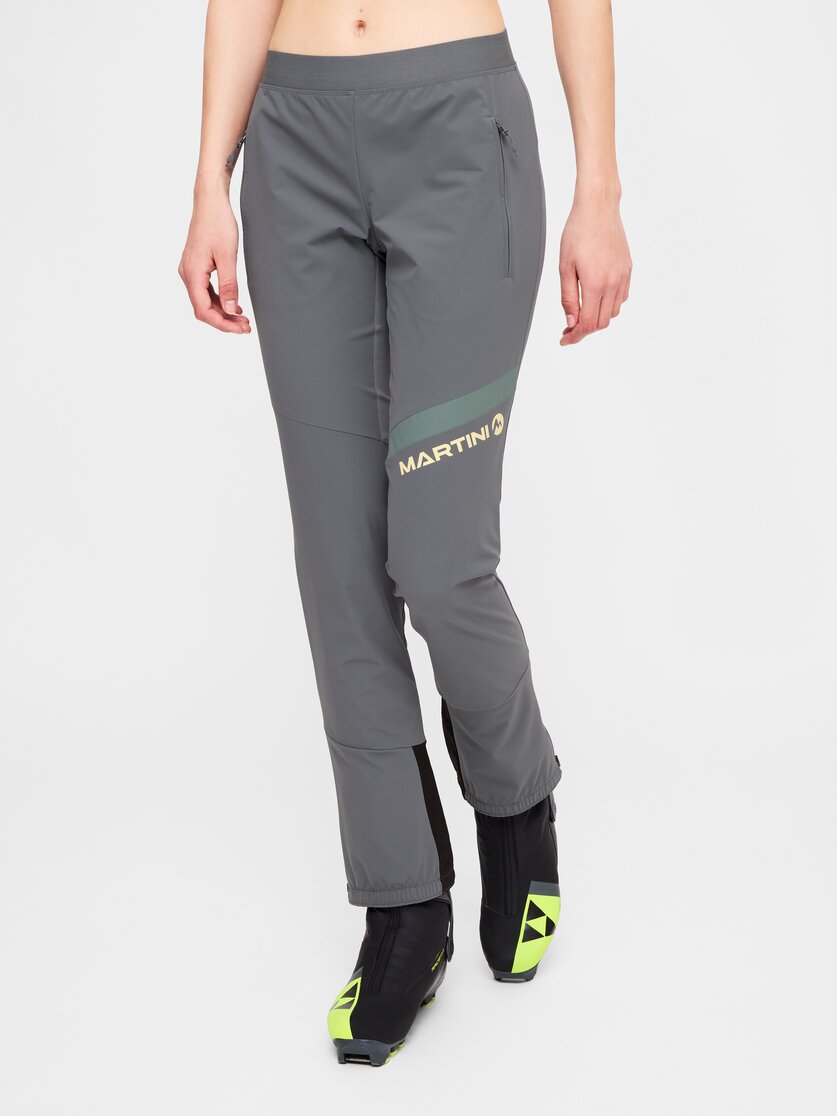 Martini Sportswear - Wildtrack Pants W - Long pants in dark blue-true navy - front view model - Women