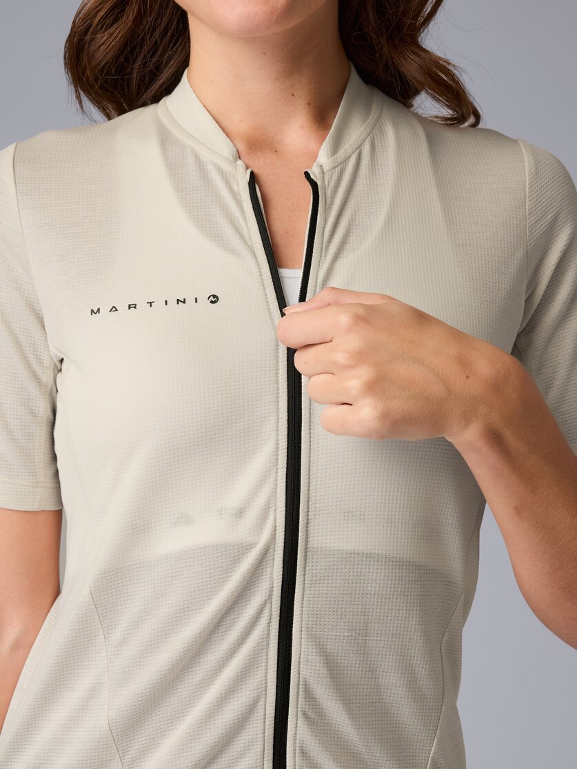 Martini Sportswear - Flowtrail Zip Shirt W - T-Shirts in black - Detail 1 - Women