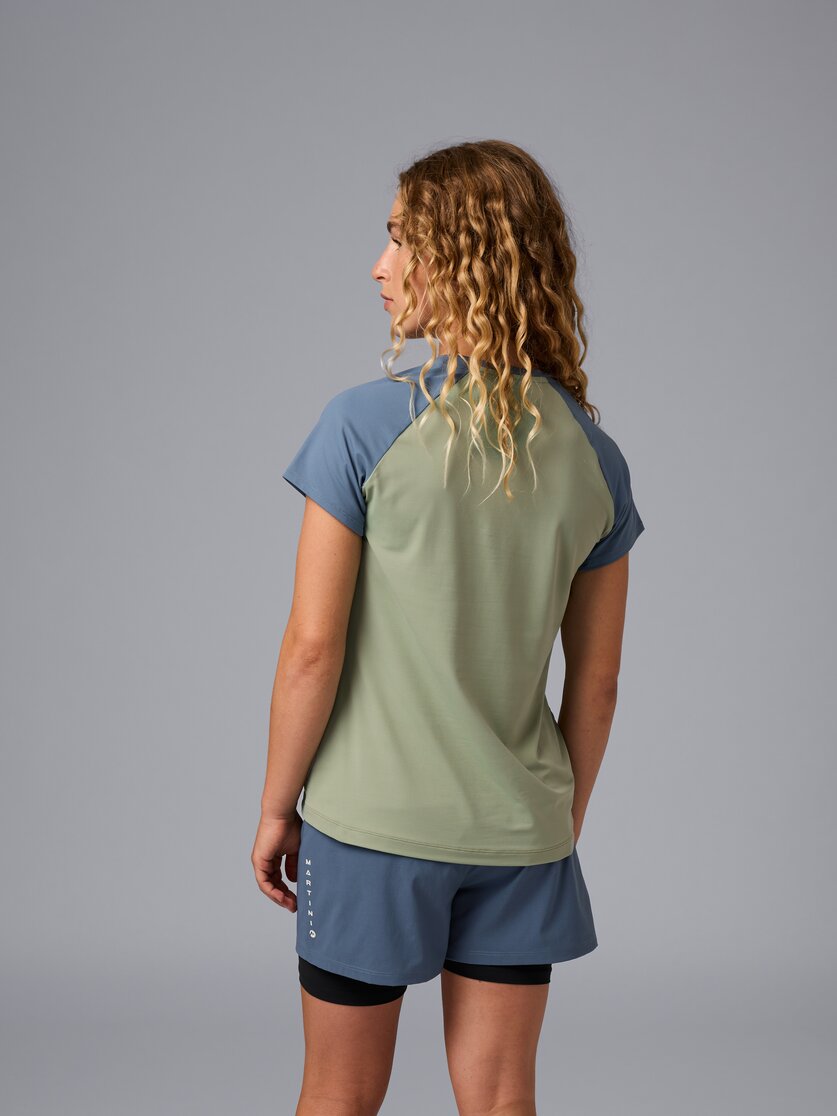 Martini Sportswear - Pacemaker Shirt W - T-Shirts in white - rear view model - Women