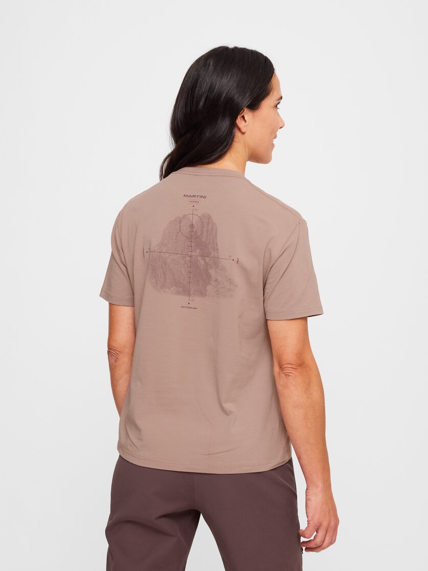 Martini Sportswear - Alpmate ComTee Shirt W - T-Shirts in off white-granite - Rückansicht Model - Damen