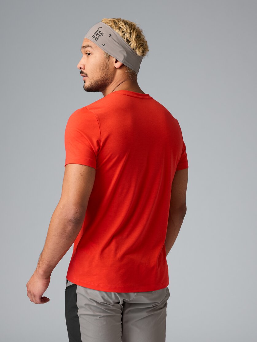 Martini Sportswear - Daybreaker Shirt M - T-Shirts in white-black - Rückansicht Model - Herren