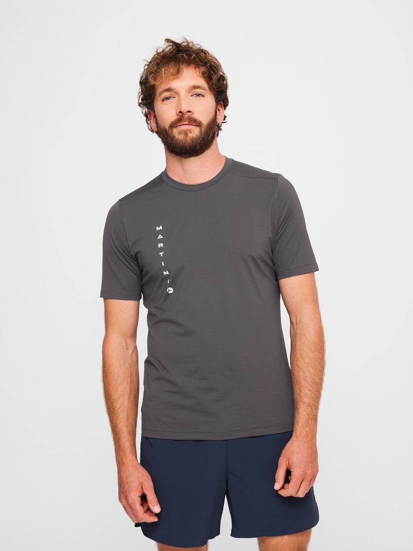 Martini Sportswear - Hillclimb Race Shirt M - T-Shirts in white-noon blue - Vorderansicht Model - Herren