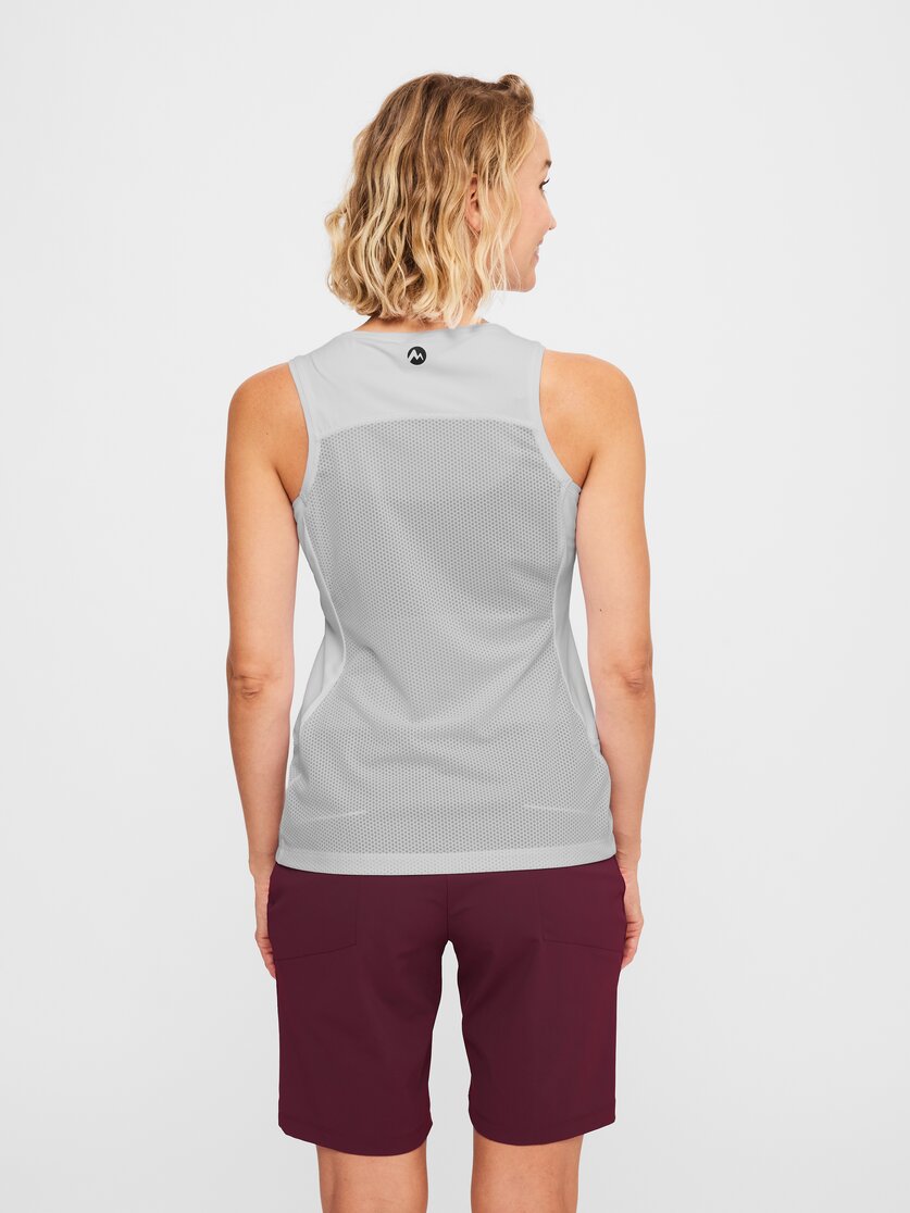 Martini Sportswear - Alpmate Drive Tanktop W - Tops in white - Rückansicht Model - Damen